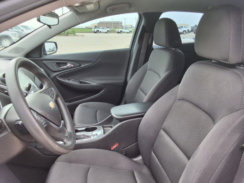 Used 2023 Chevrolet Malibu LS FWD image 11