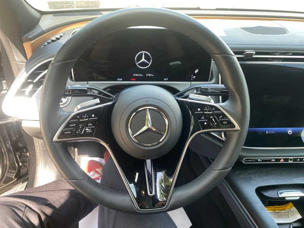 Used 2026 Mercedes-Benz E 350 4MATIC Sedan image 14