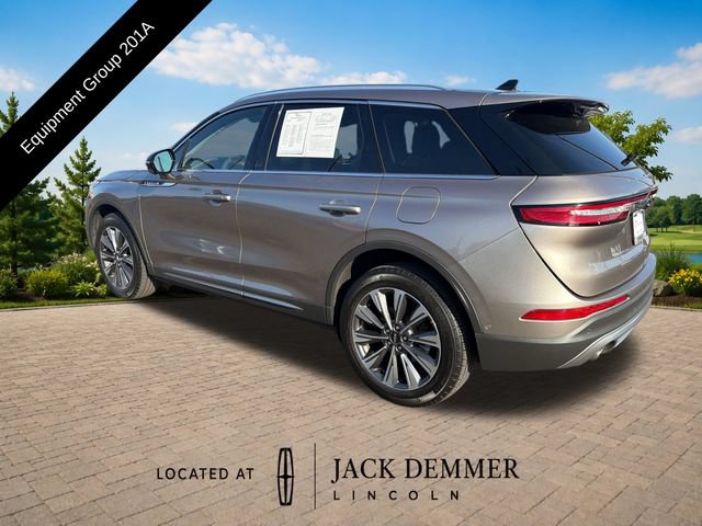 Used 2021 Lincoln Corsair Reserve w/ Equipment Group 201A AWD/4WD image 4
