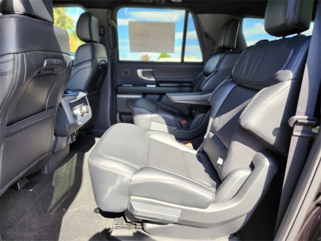 New 2025 Ford Expedition Max Platinum w/ Stealth Performance Package image 16