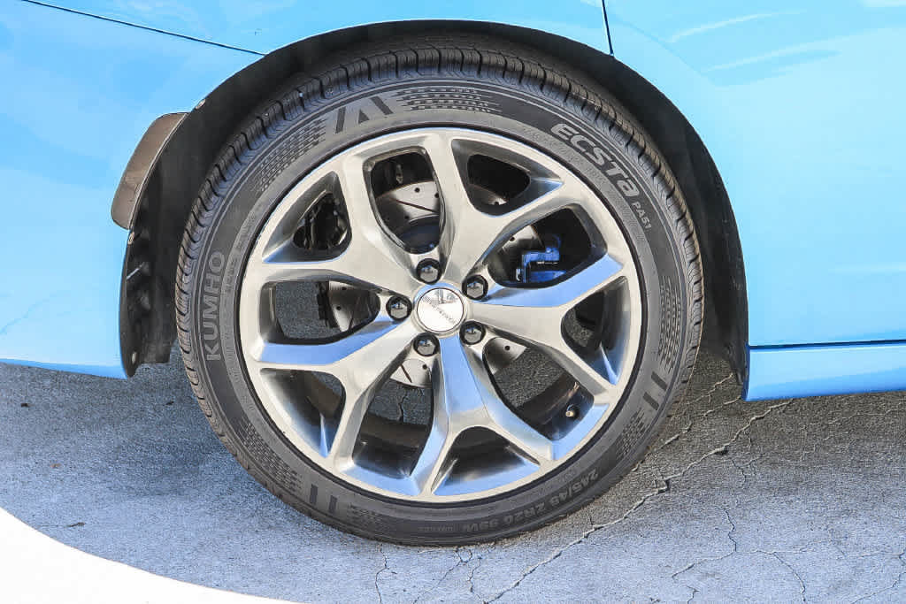 Used 2016 Dodge Charger SXT w/ Rallye Group RWD image 8