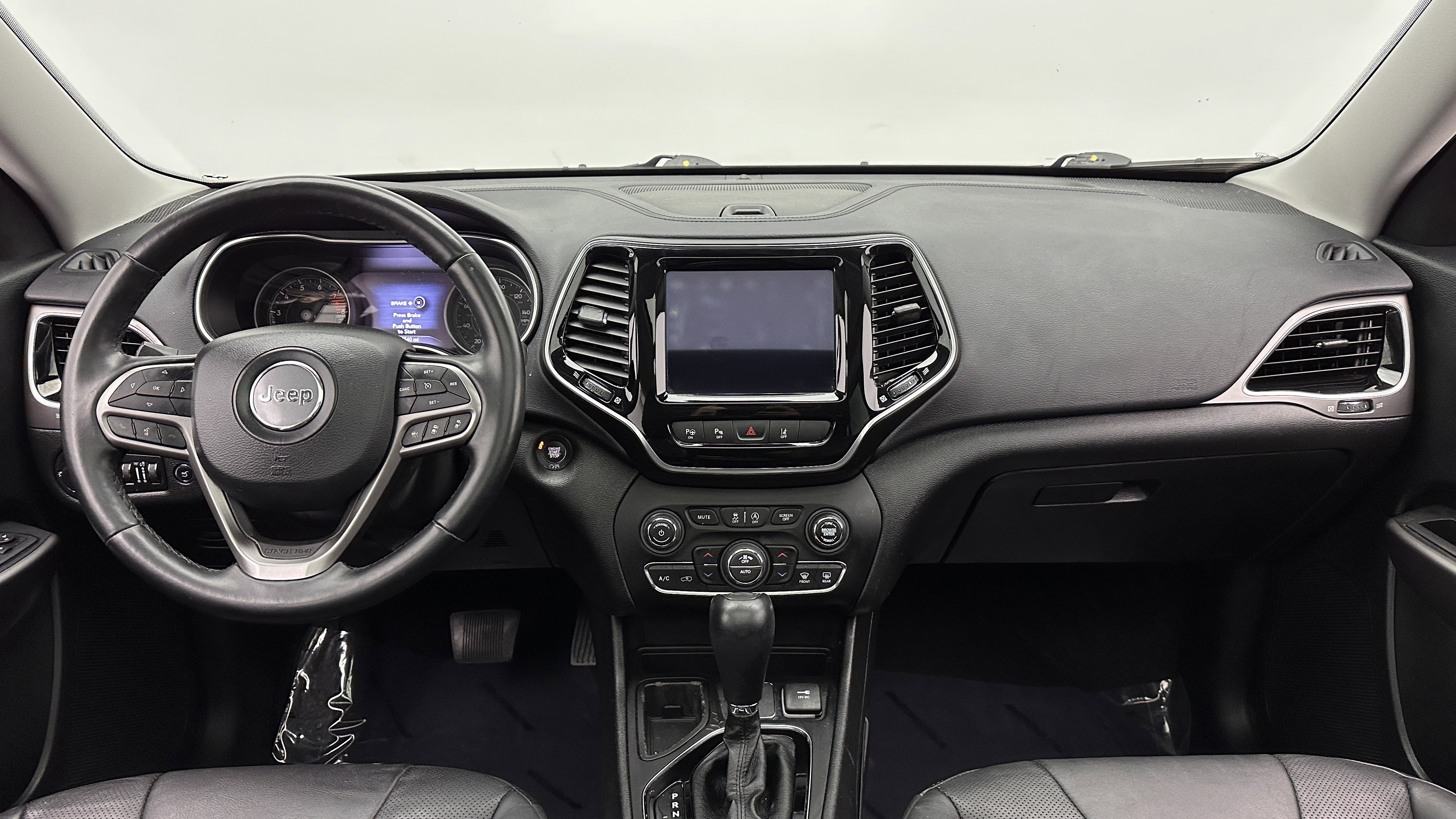 Used 2021 Jeep Cherokee Limited FWD image 29