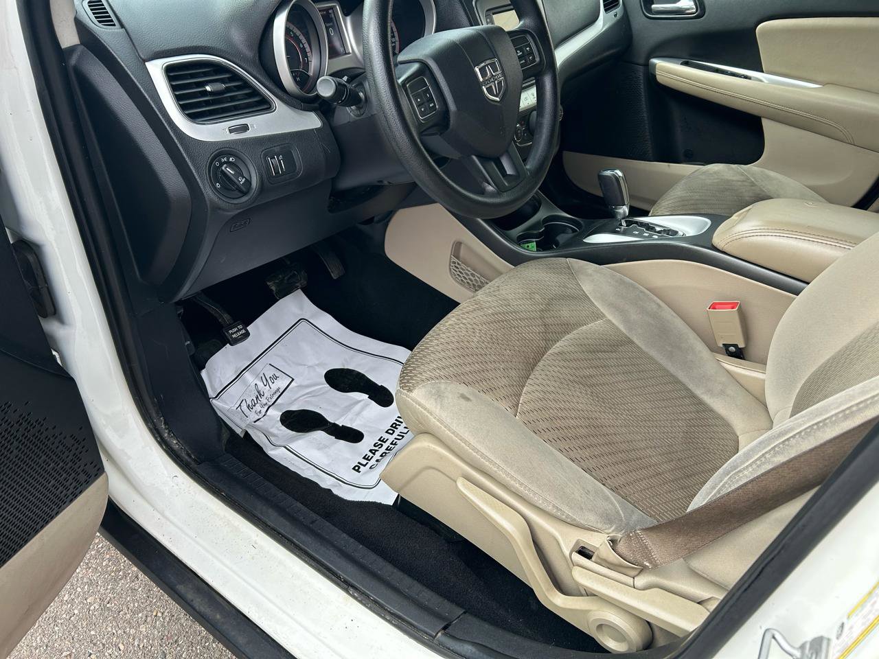 Used 2015 Dodge Journey SXT w/ Flexible Seating Group FWD image 10