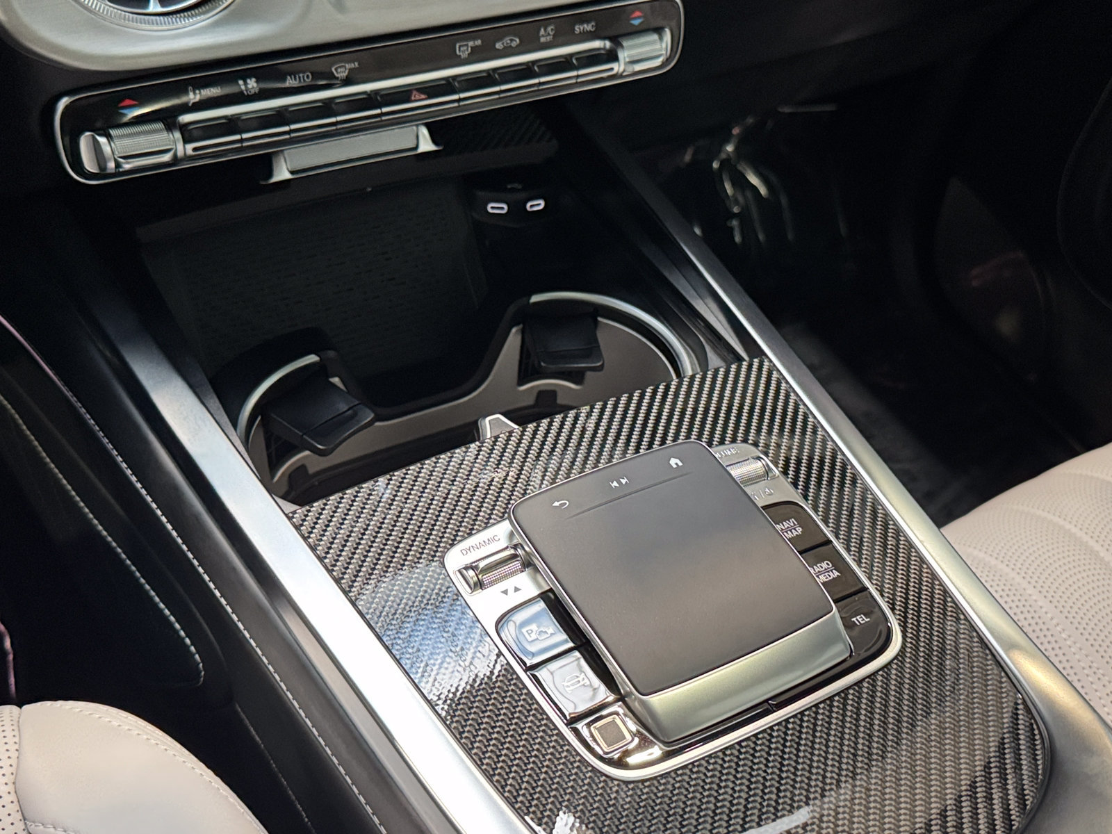 New 2027 Mercedes-Benz G 63 AMG 4MATIC image 11