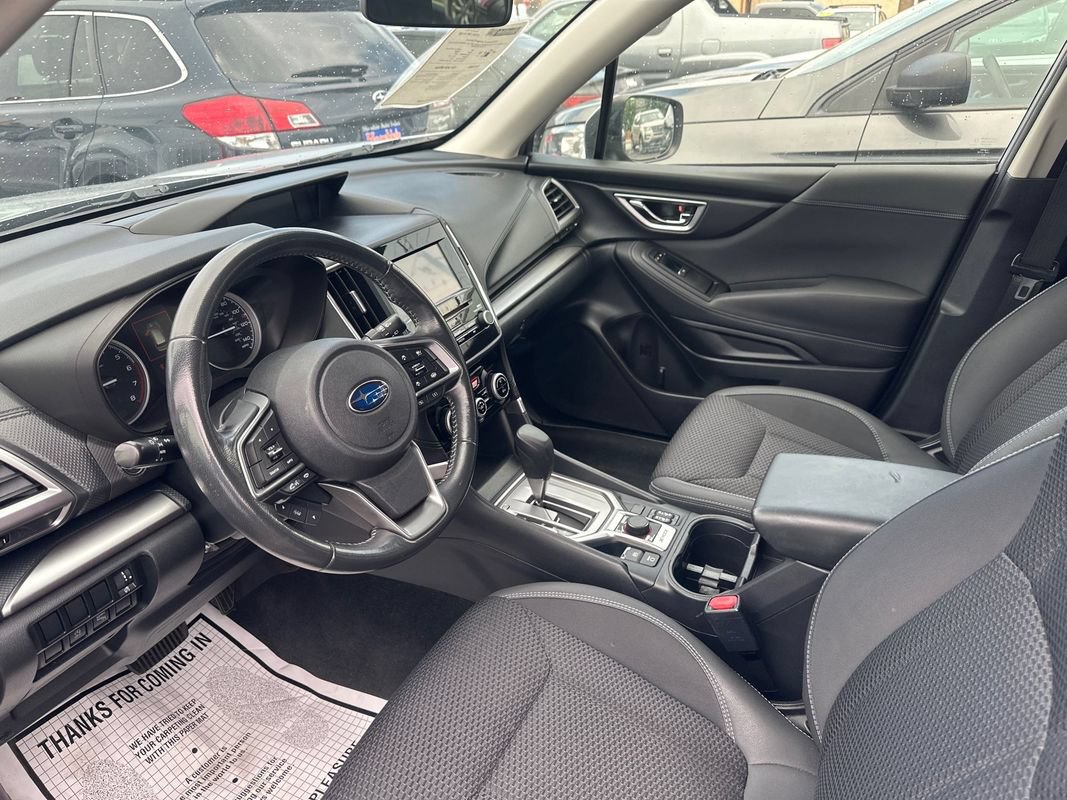 Used 2020 Subaru Forester Premium AWD/4WD image 25