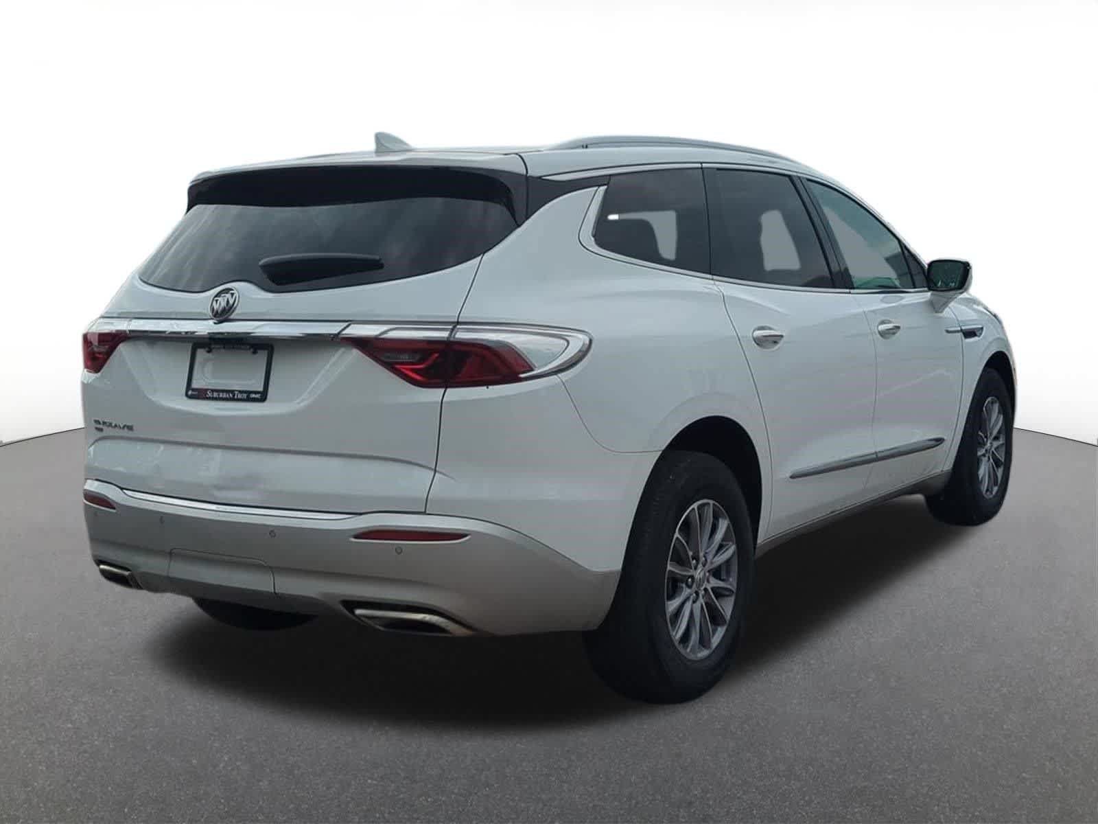 Used 2024 Buick Enclave Essence w/ Sound and Sites Package AWD/4WD image 6
