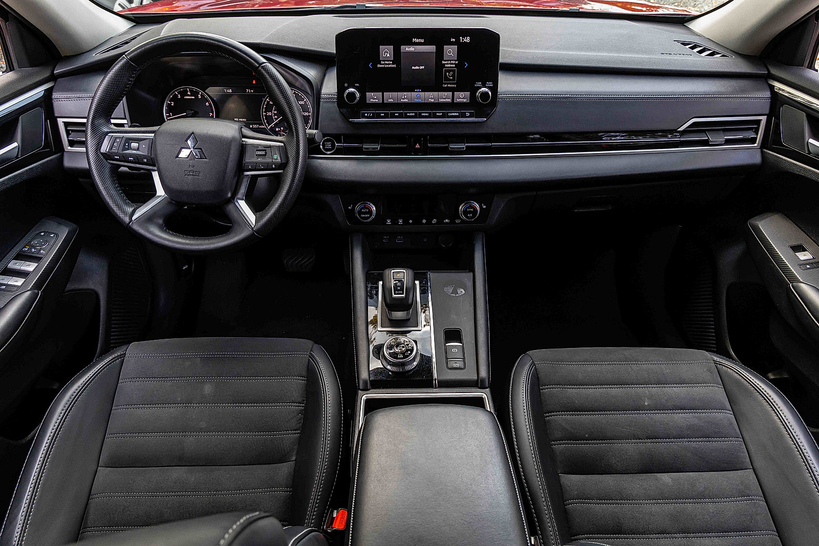 Used 2024 Mitsubishi Outlander AWD image 21