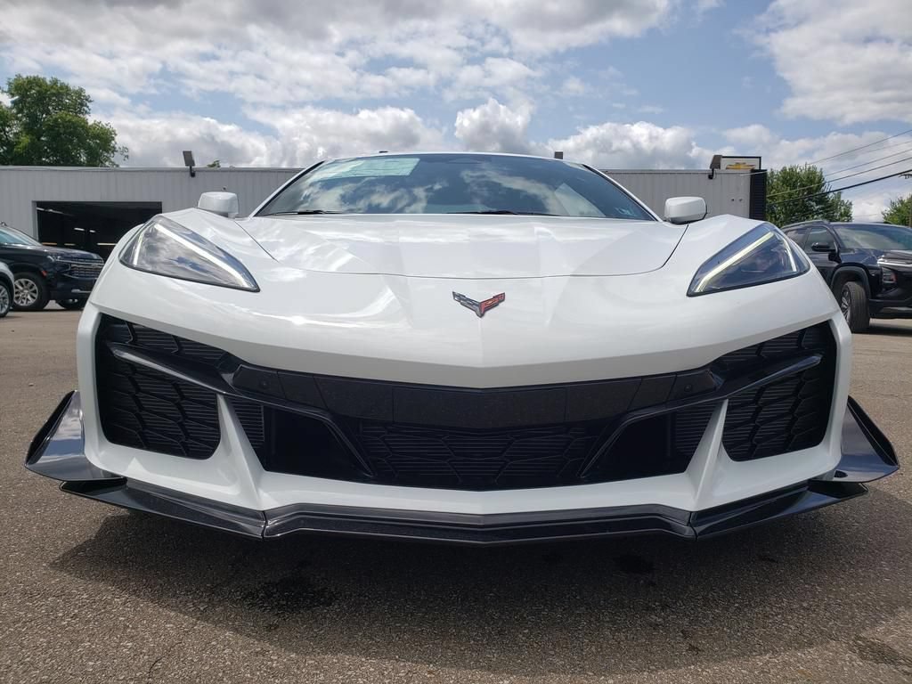 New 2026 Chevrolet Corvette Z06 w/ Z07 Performance Package RWD image 20