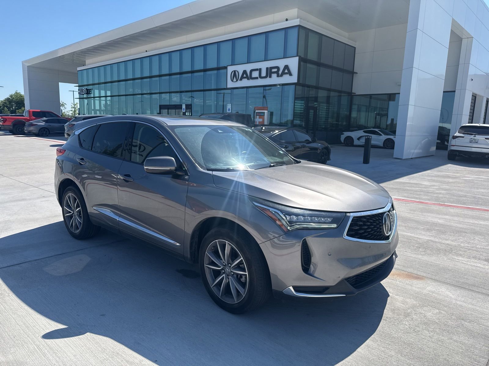 Used 2023 Acura RDX FWD w/ Technology Package image 1