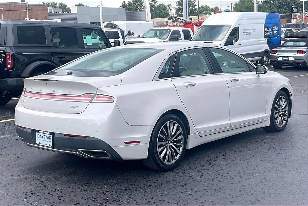 Used 2019 Lincoln MKZ Premiere FWD image 12
