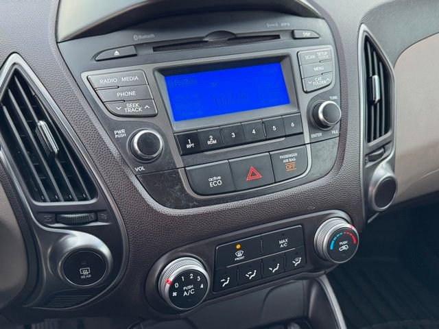 Used 2014 Hyundai Tucson GLS image 23