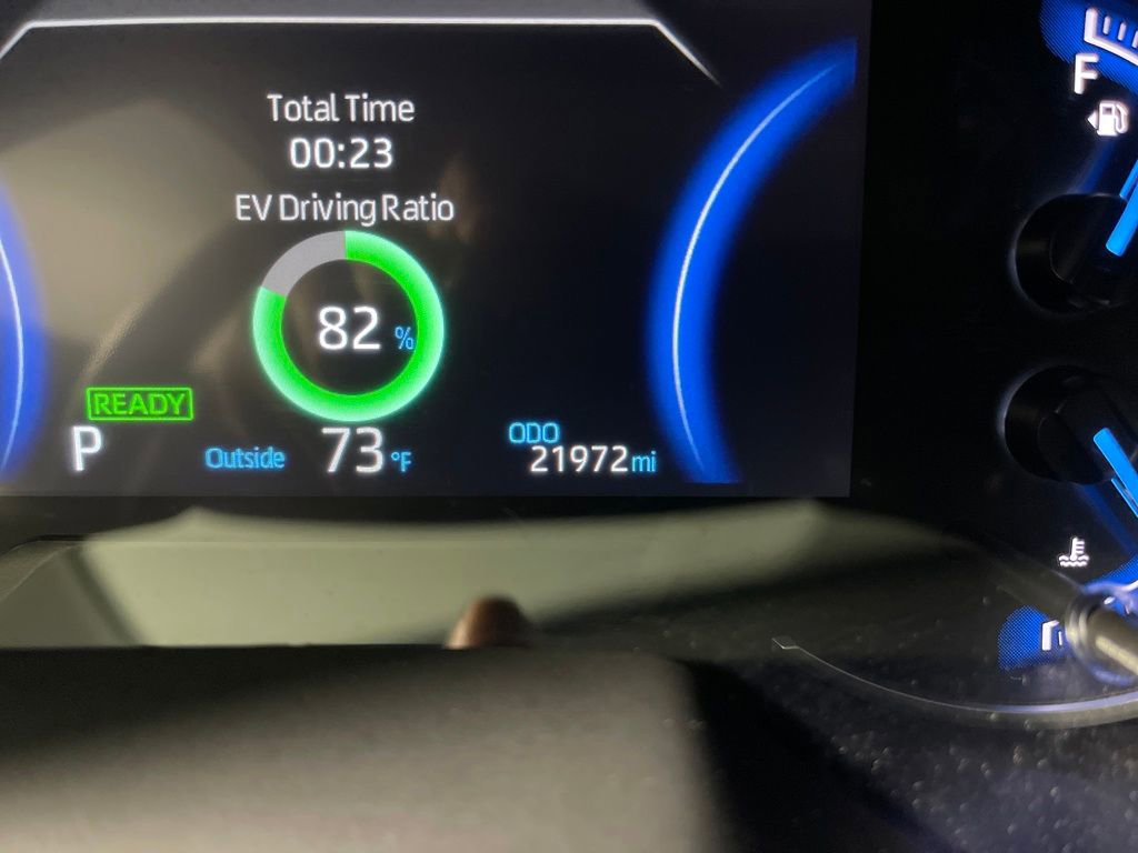 Certified 2025 Toyota RAV4 LE image 19