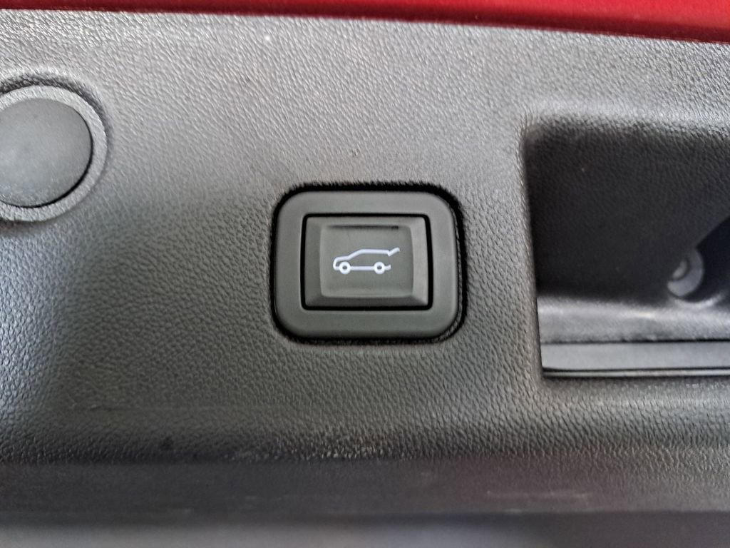 Used 2024 Chevrolet Equinox LT AWD/4WD image 14