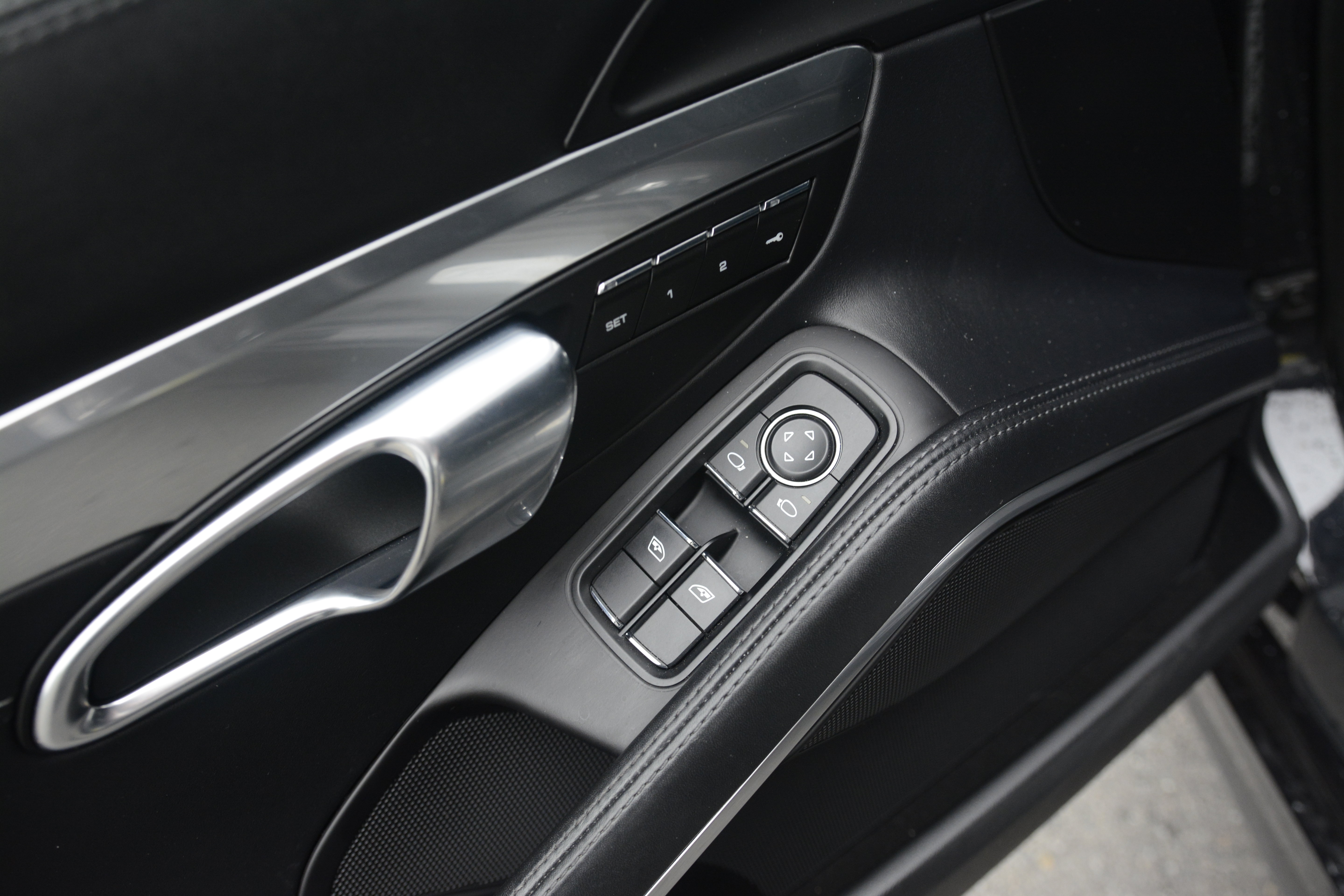 Certified 2018 Porsche 911 Carrera 4S AWD/4WD image 14