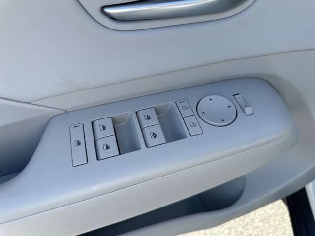 New 2026 Hyundai Kona SEL Premium image 16