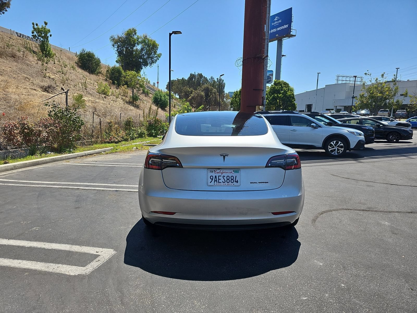 Used 2022 Tesla Model 3 Long Range AWD/4WD image 6