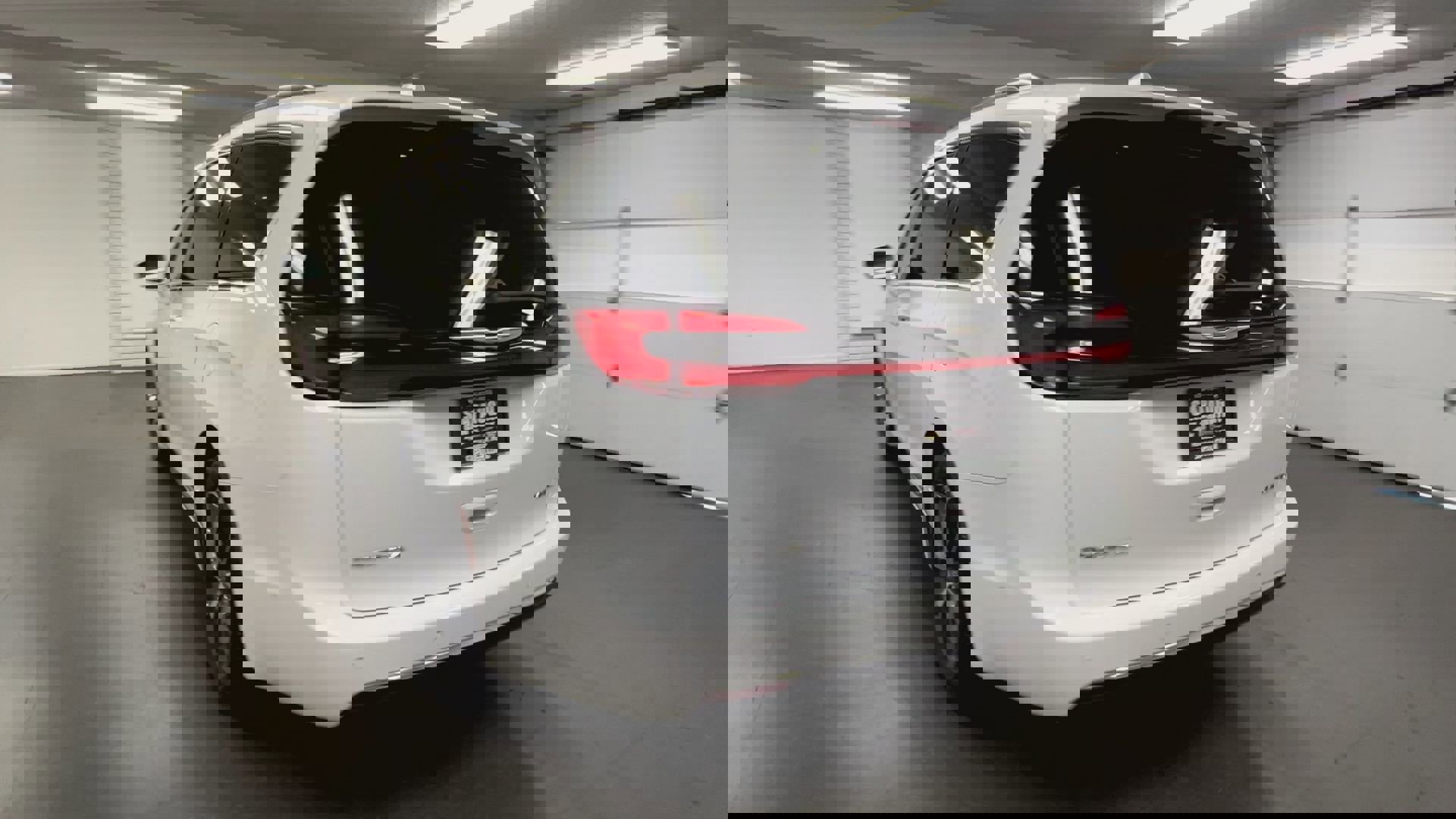 Used 2022 Chrysler Pacifica Limited image 43