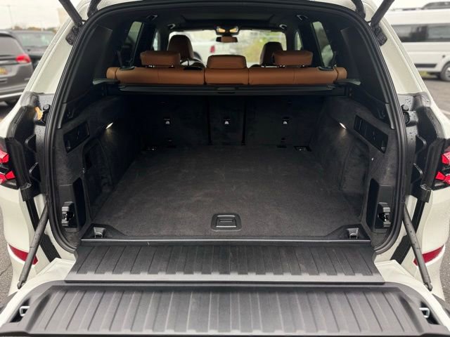 Certified 2026 BMW X5 xDrive40i w/ M Sport Package image 10