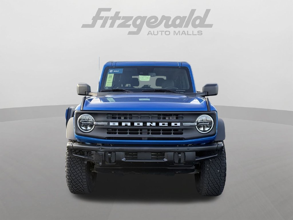 Used 2022 Ford Bronco Black Diamond w/ Sasquatch Package AWD/4WD image 2
