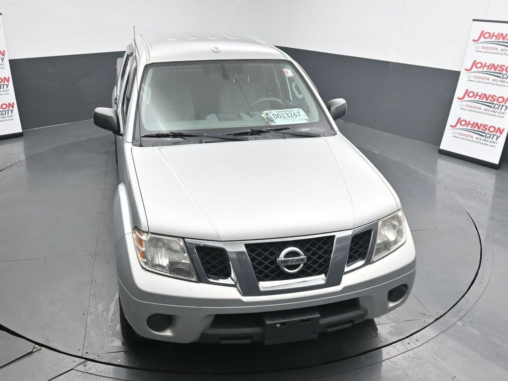 Used 2017 Nissan Frontier SV image 11