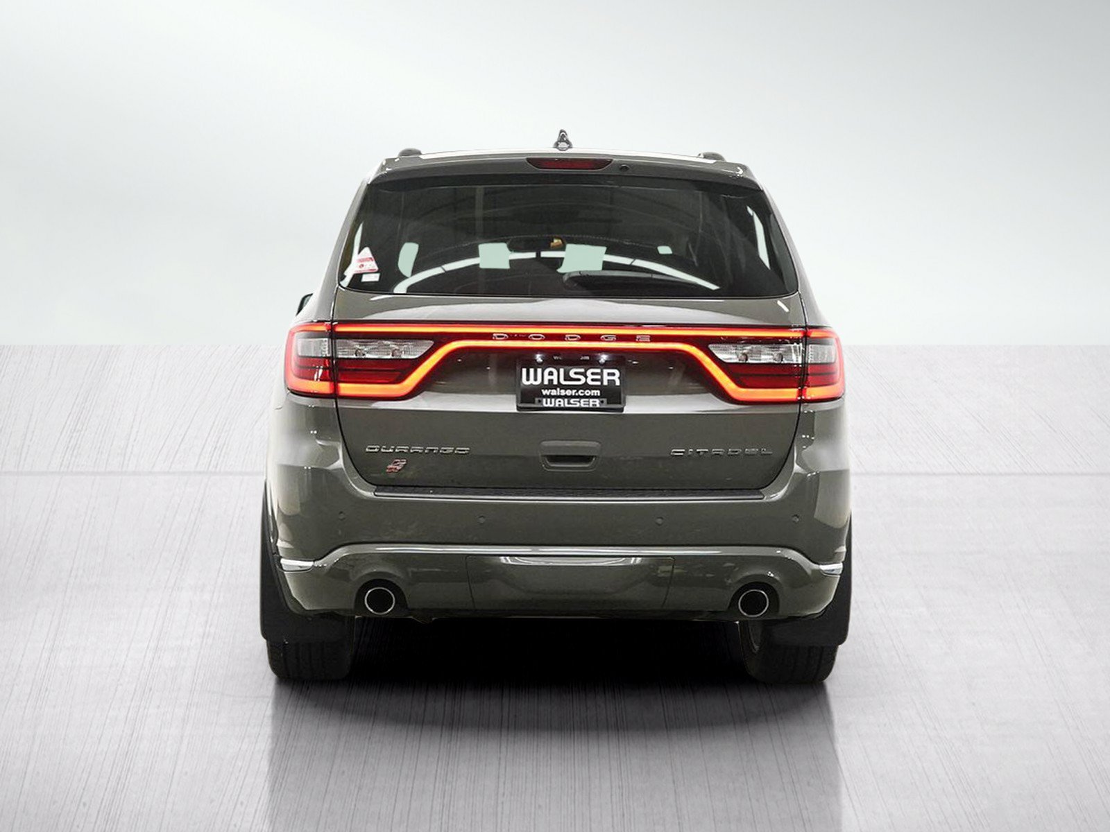 Used 2019 Dodge Durango Citadel w/ Technology Group AWD/4WD image 4