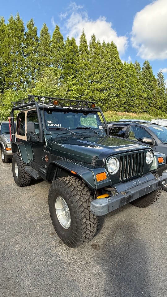 Used 2002 Jeep Wrangler Sahara AWD/4WD image 2