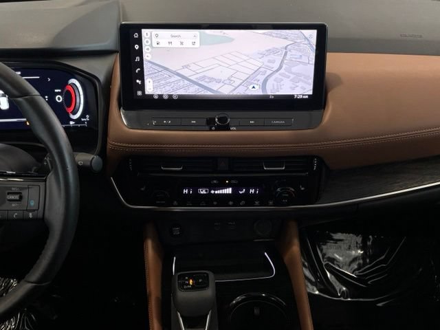 Used 2024 Nissan Rogue Platinum w/ Platinum Premium Package FWD image 22