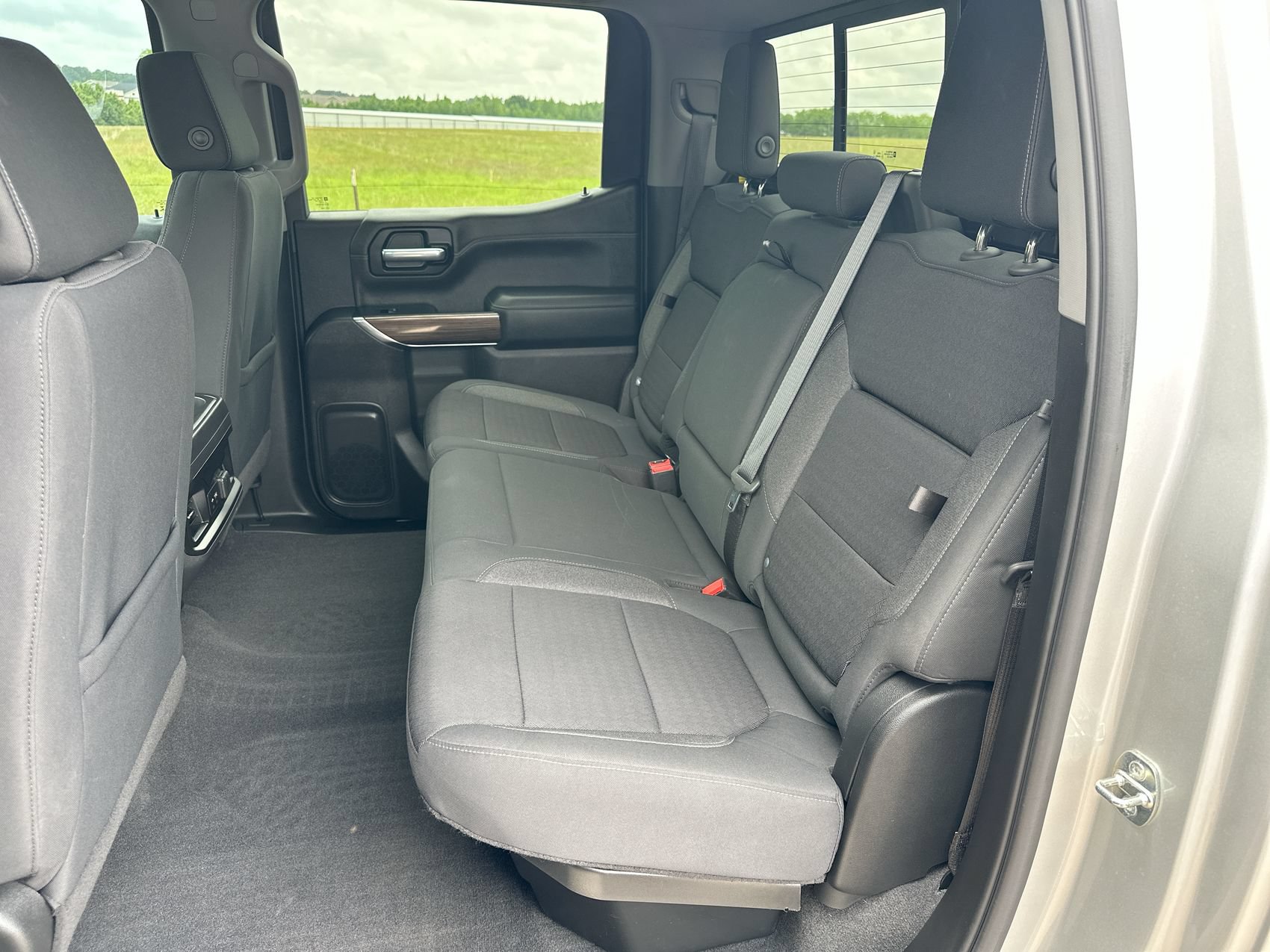 Used 2020 Chevrolet Silverado 1500 LT Trail Boss AWD/4WD image 22