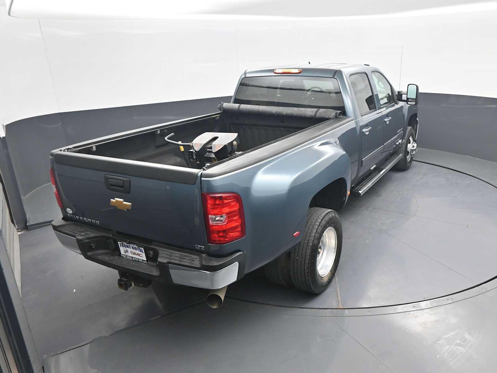Used 2012 Chevrolet Silverado 3500 LTZ AWD/4WD image 37