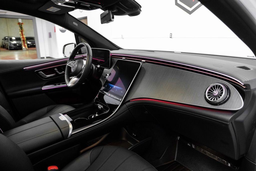 Used 2024 Mercedes-Benz EQE 350+ 4MATIC SUV w/ Driver Assistance Package image 16