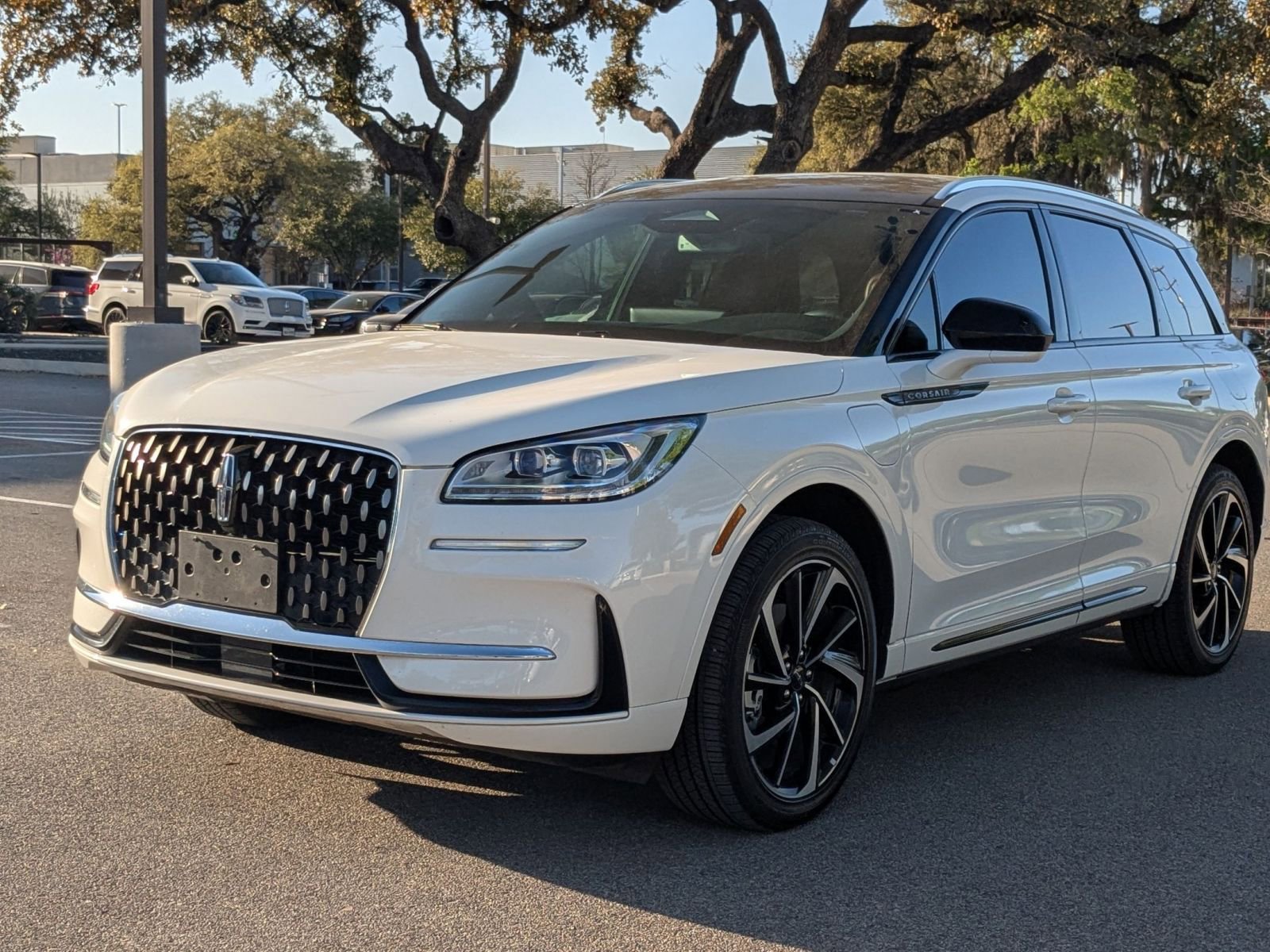 Used 2024 Lincoln Corsair Grand Touring image 7