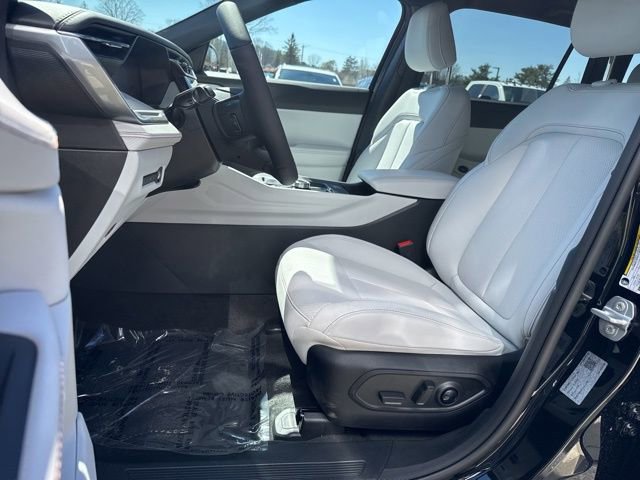 New 2026 Jeep Cherokee Limited image 9