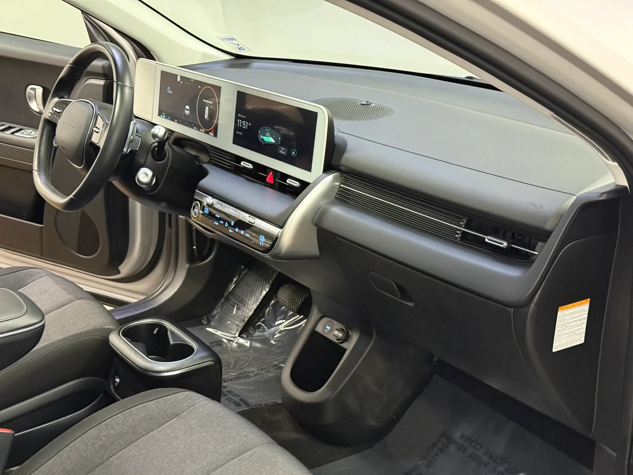 Used 2024 Hyundai Ioniq 5 SE RWD image 18