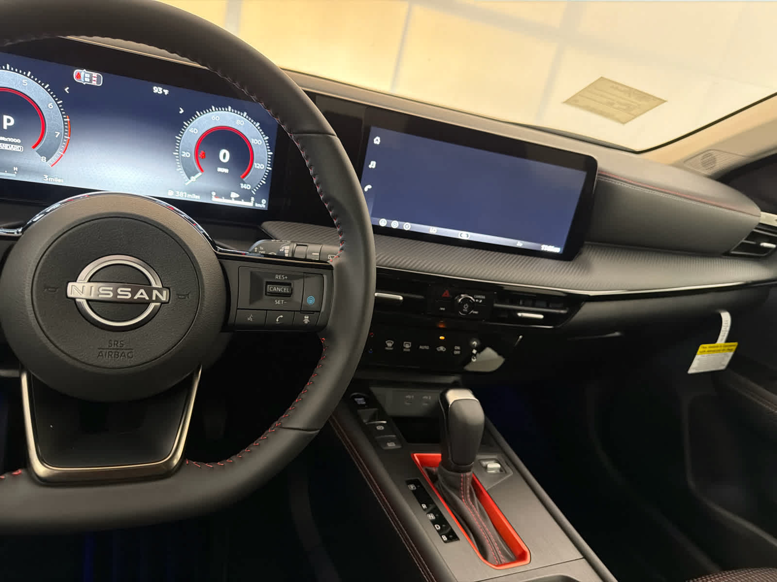 New 2026 Nissan Kicks SR w/ Interior Electronics Package FWD image 18