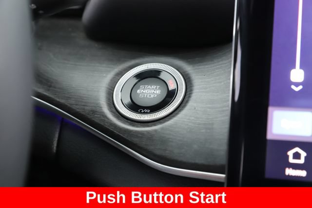 Used 2022 Jeep Grand Cherokee Overland AWD/4WD image 24