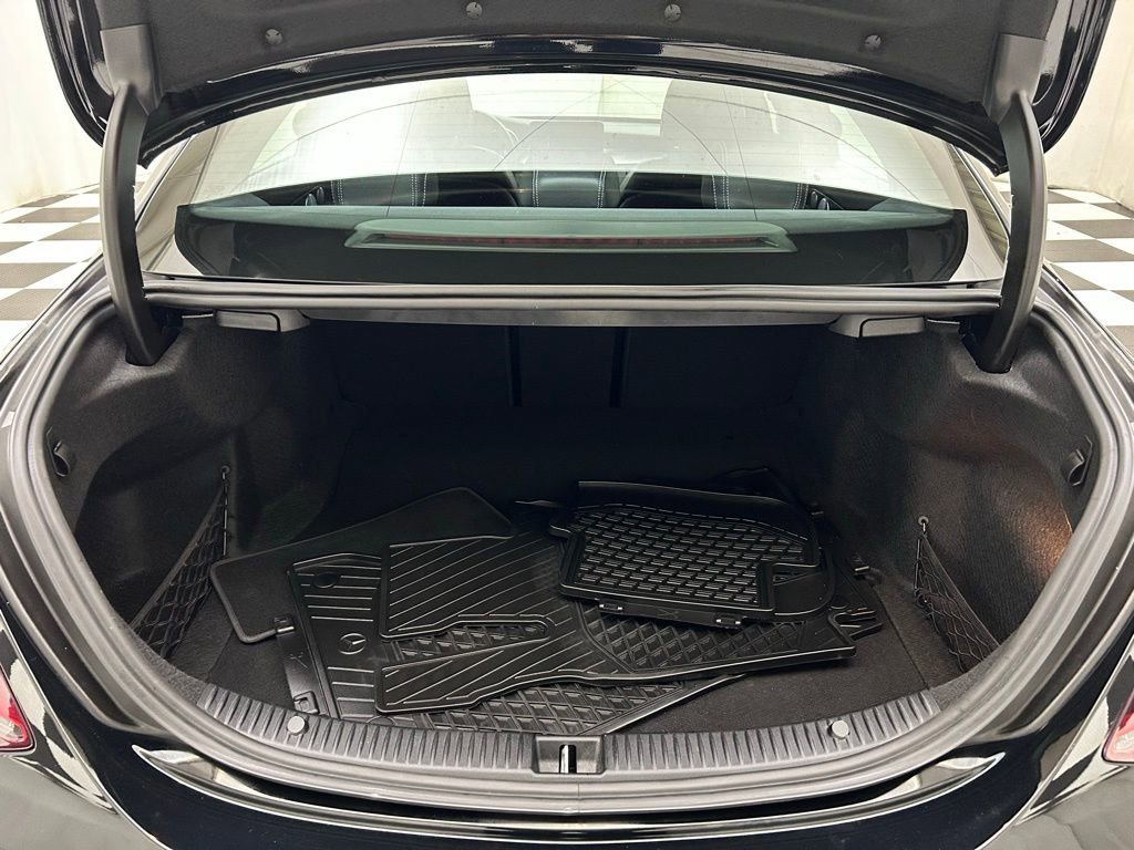 Used 2019 Mercedes-Benz C 300 4MATIC Sedan image 9