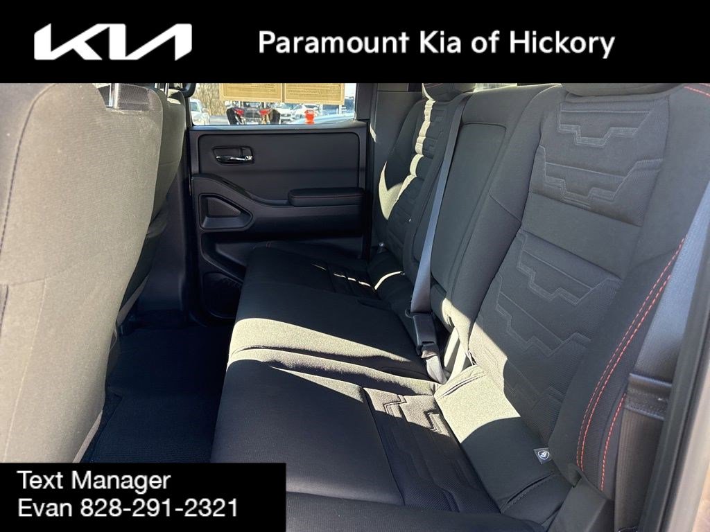 Used 2024 Nissan Frontier Pro-X w/ Technology Package image 14