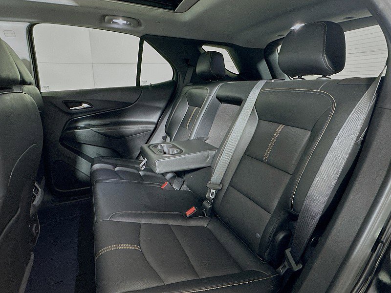 Used 2023 Chevrolet Equinox Premier image 22