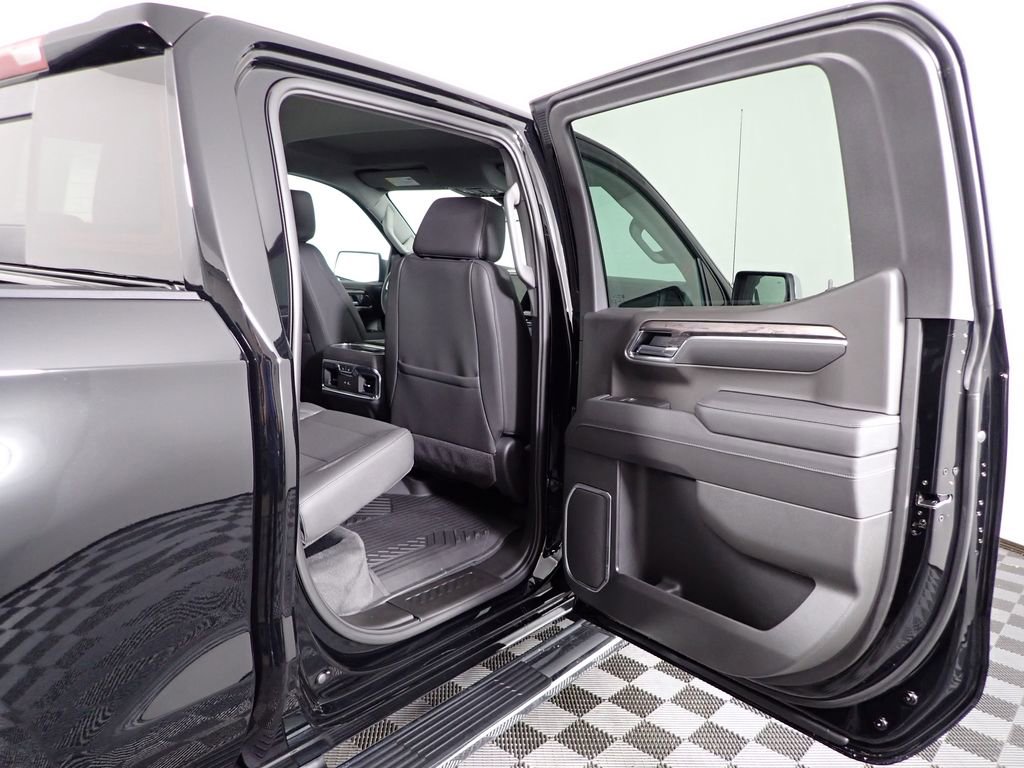 New 2026 Chevrolet Silverado 1500 LTZ AWD/4WD image 36