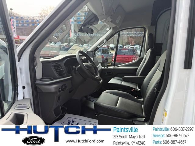 New 2026 Ford Transit 250 148 Medium Roof RWD image 8