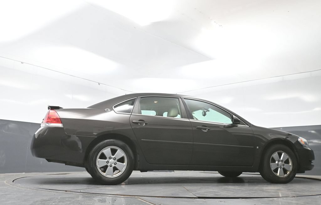 Used 2008 Chevrolet Impala LT w/ Luxury Edition Package FWD image 46