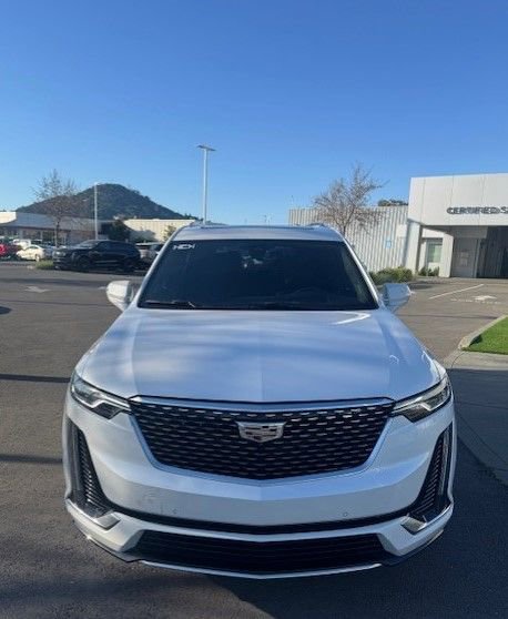 Certified 2023 Cadillac XT6 Premium Luxury w/ Technology Package image 2