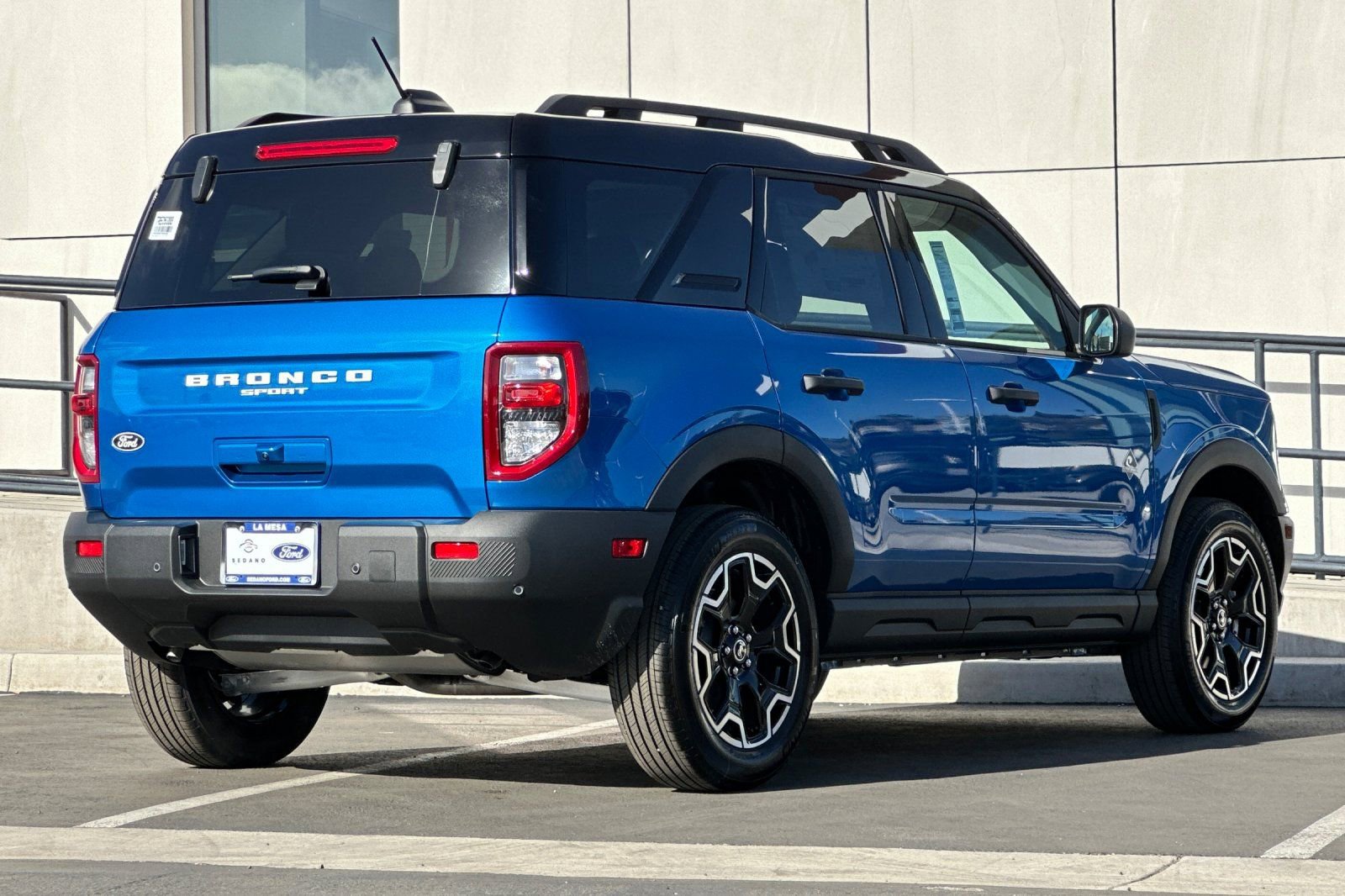 New 2026 Ford Bronco Sport Outer Banks image 3