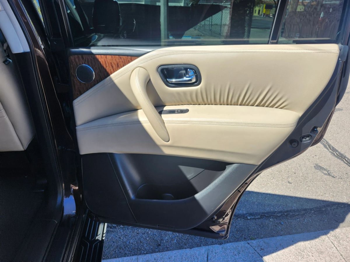Used 2018 Nissan Armada SL RWD image 21