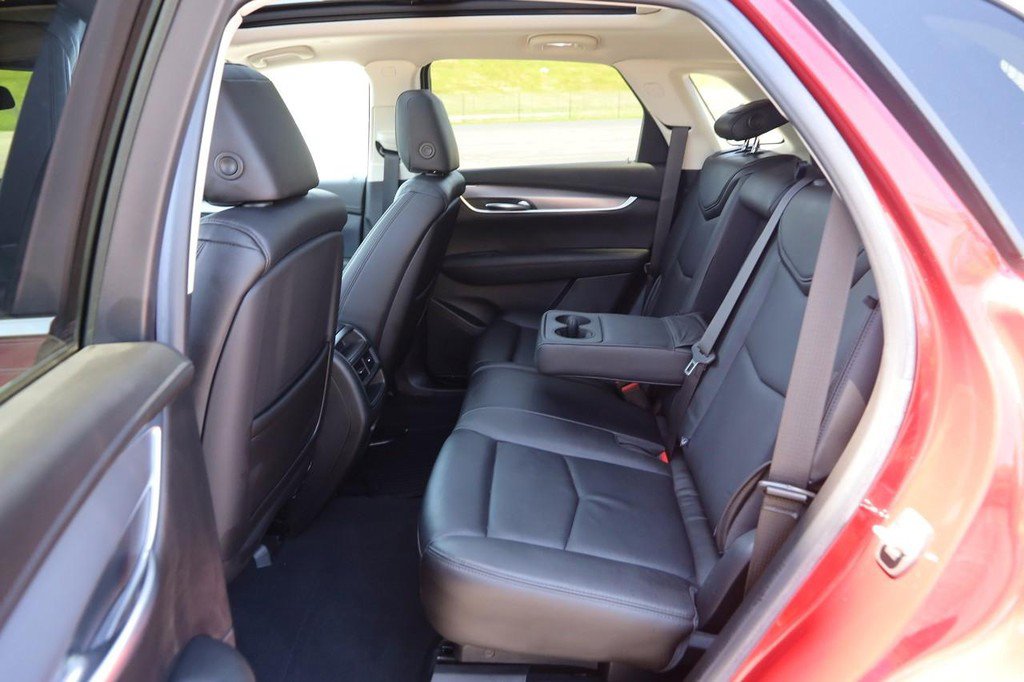 Used 2019 Cadillac XT5 Luxury AWD/4WD image 11