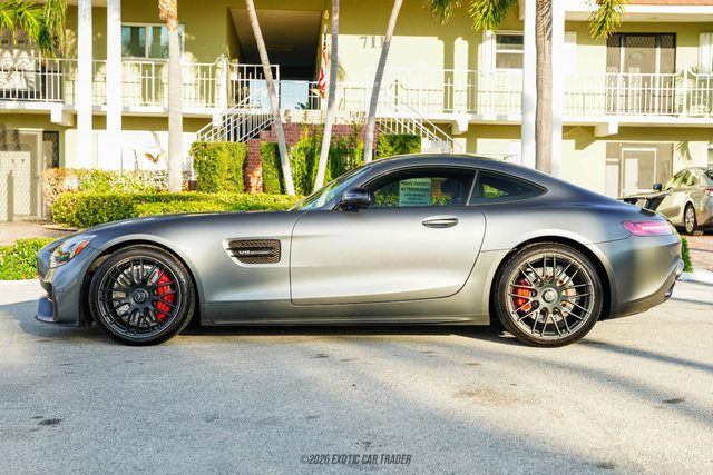Used 2019 Mercedes-Benz AMG GT Coupe image 3
