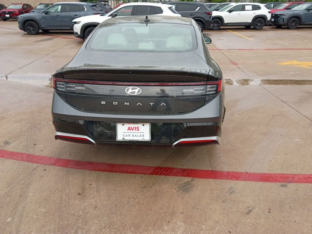 Used 2025 Hyundai Sonata SEL image 10