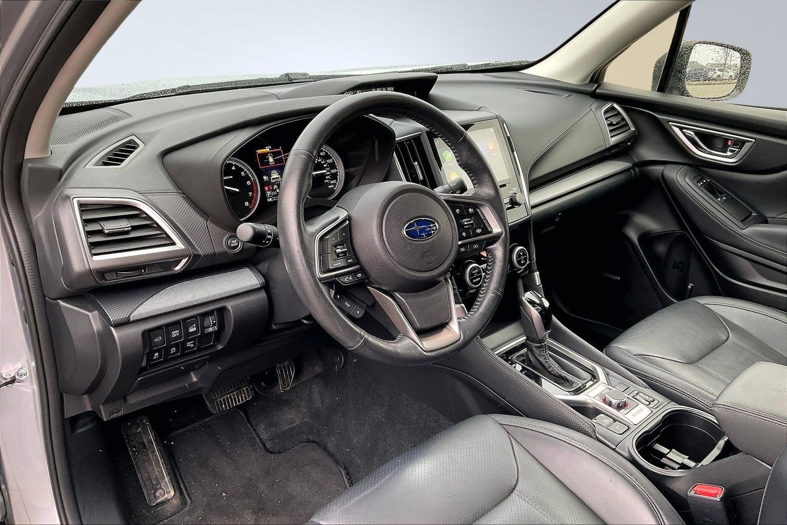 Used 2020 Subaru Forester Limited image 12