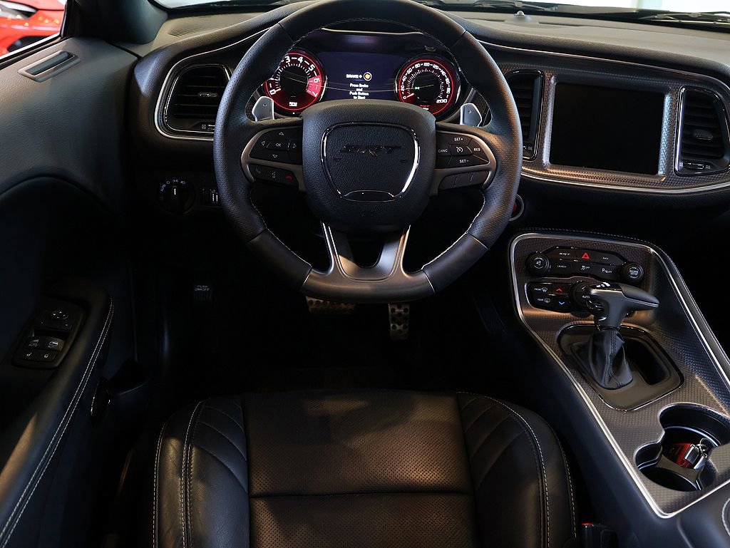 Used 2015 Dodge Challenger SRT Hellcat image 38