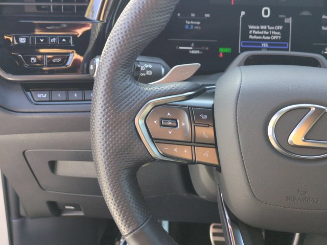 Used 2026 Lexus TX 500h AWD w/ Technology Package image 18